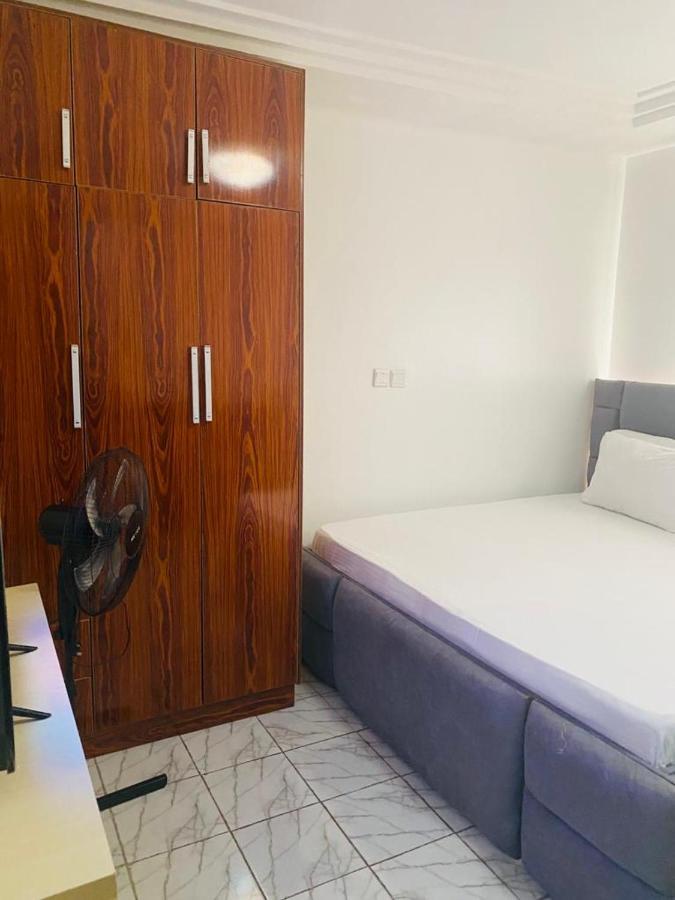 Studio Apartment With Wifi/Good Security Αμπούζα Εξωτερικό φωτογραφία